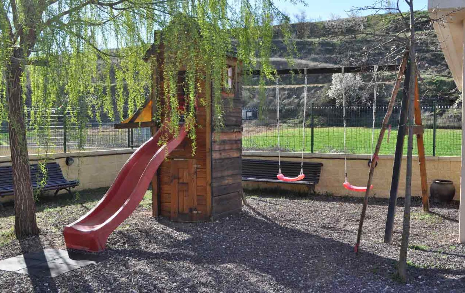 Casa rural spa Cuenca parque infantil