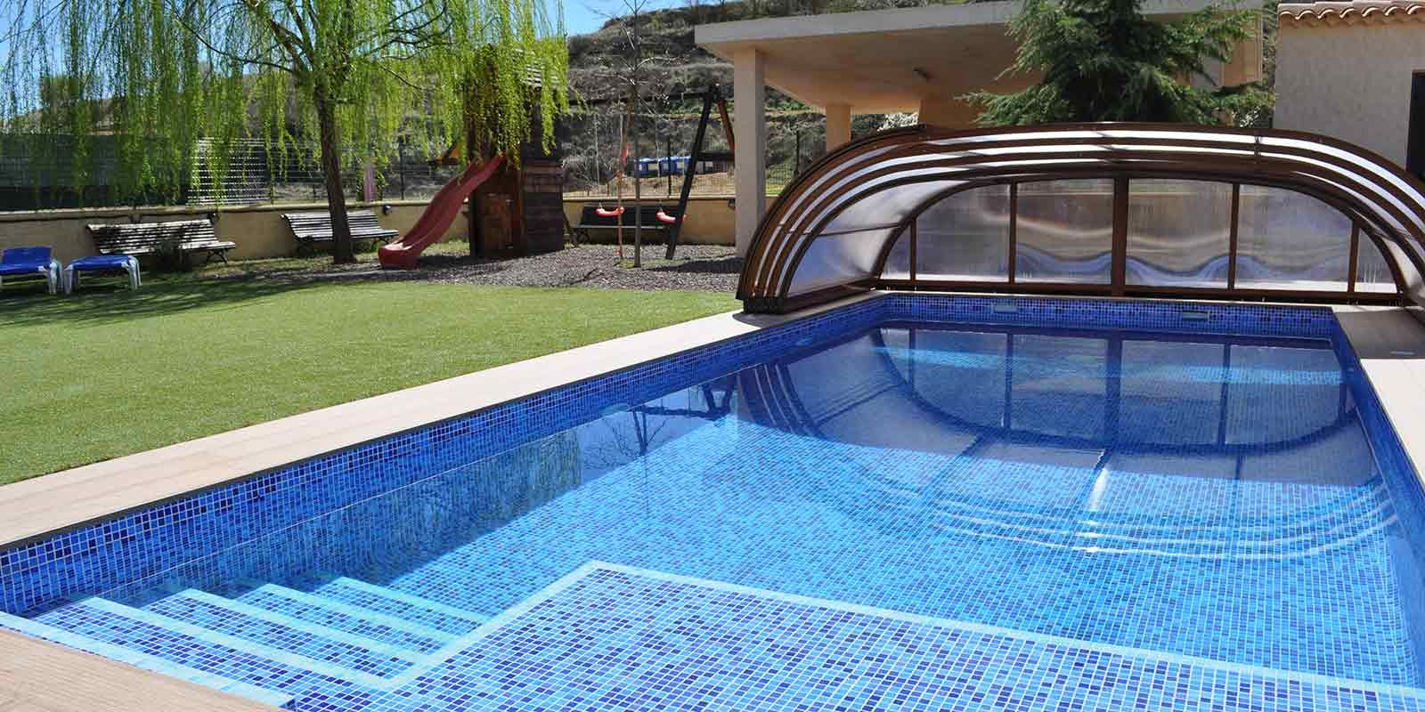 Casa rural en Cuenca piscina exterior
